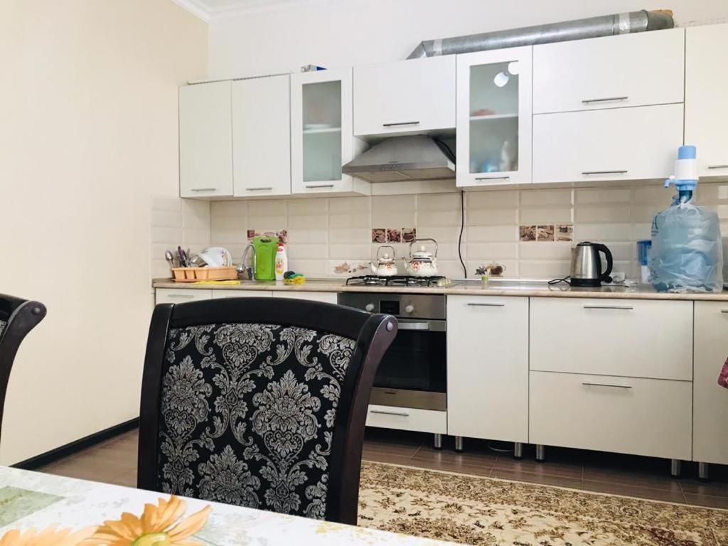 ЖК Жана Алем Apartment Atyraū Екстериор снимка