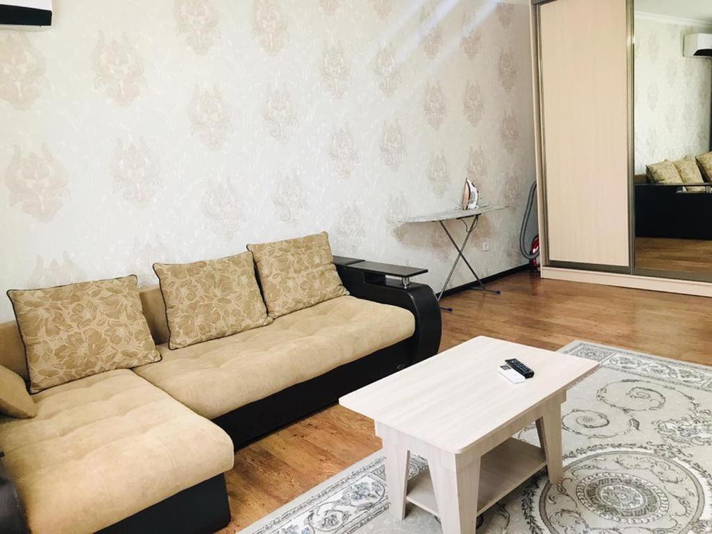 ЖК Жана Алем Apartment Atyraū Екстериор снимка